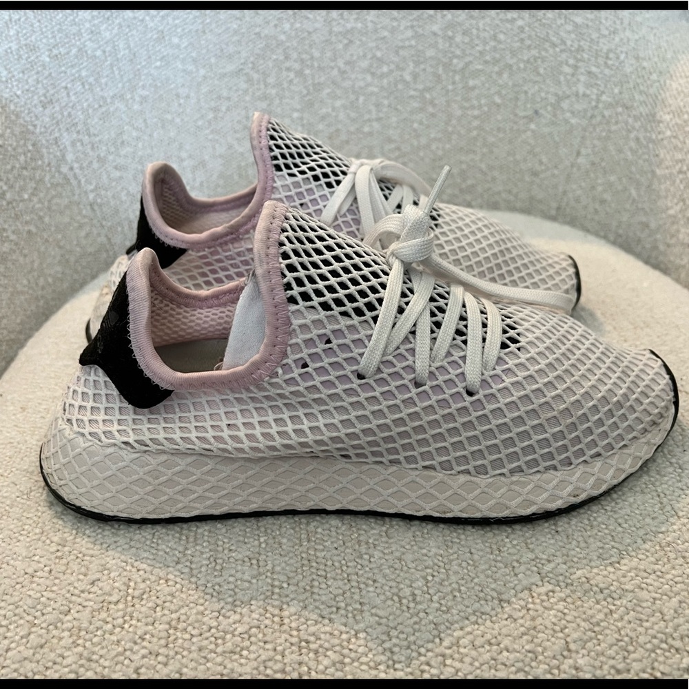 Adidas Deerupt Sneakers - Women’s Size 8.5